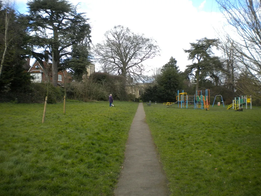 A footpath off Sheering Mill Lane, Sawbridgeworth. The photograph does not show the land covered by the injunction